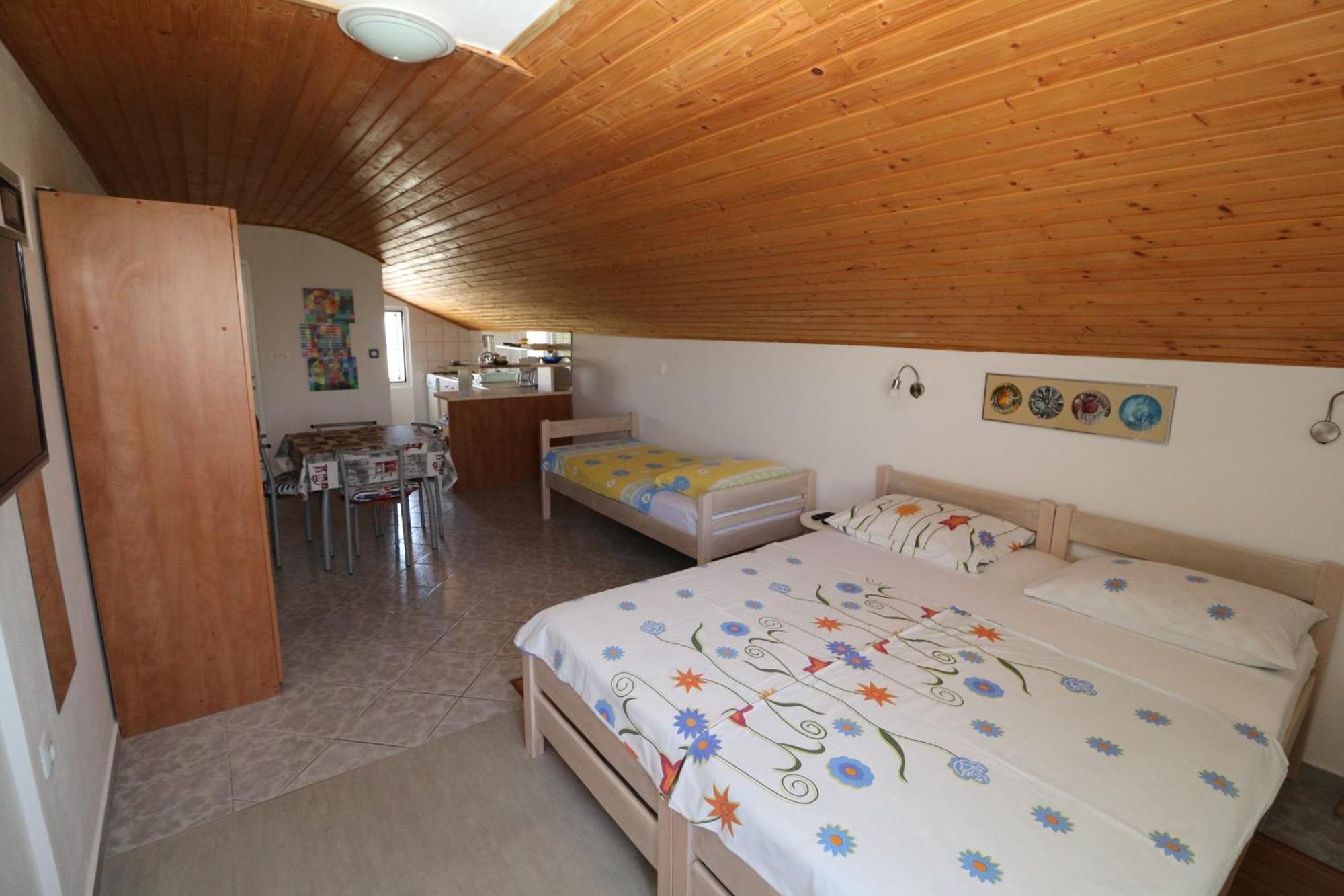 Apartments With A Parking Space Nin, Zadar - 11402 部屋 写真